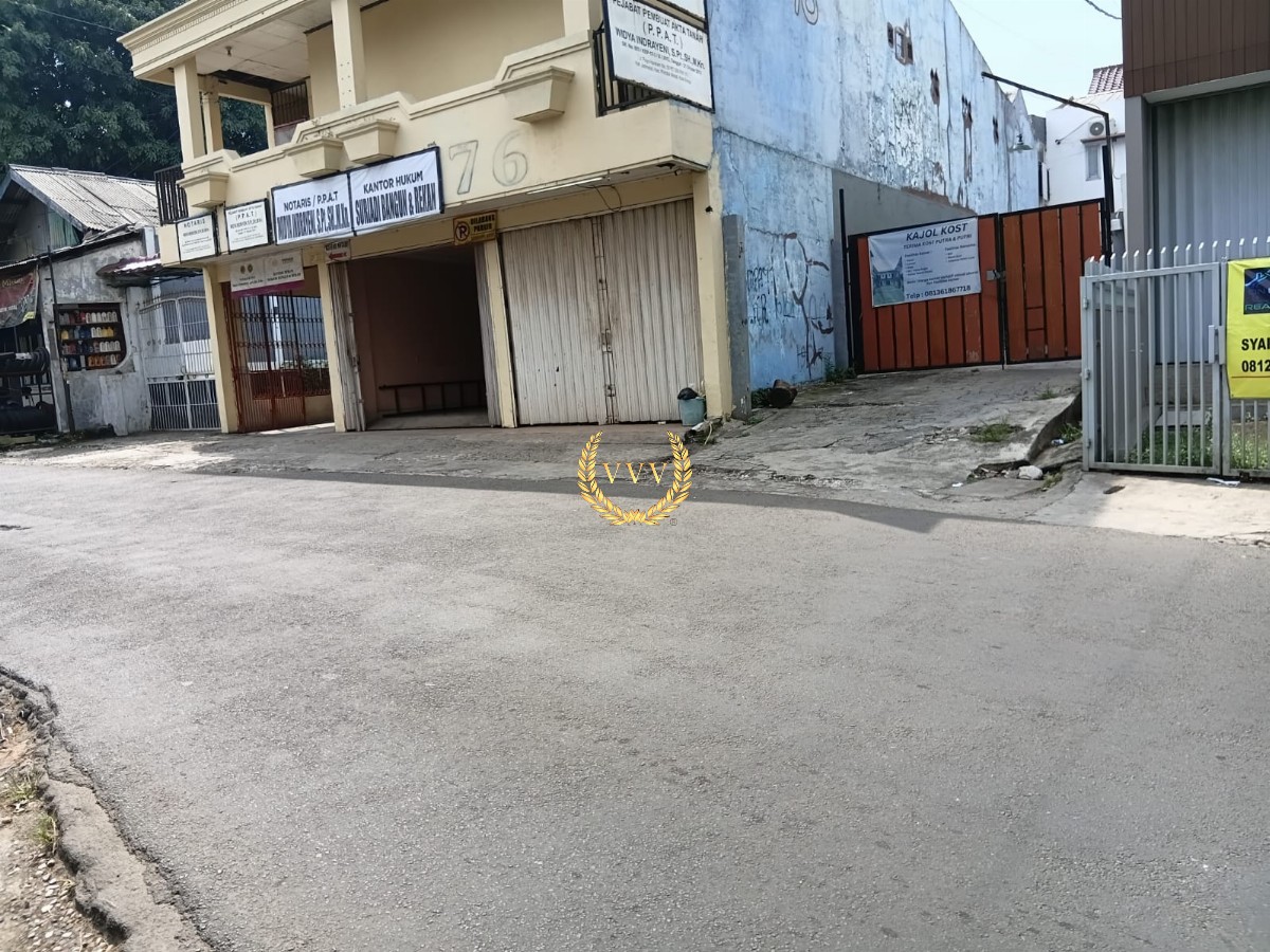 Ruko bagus Siap Pakai di Jakarta Timur - View 5